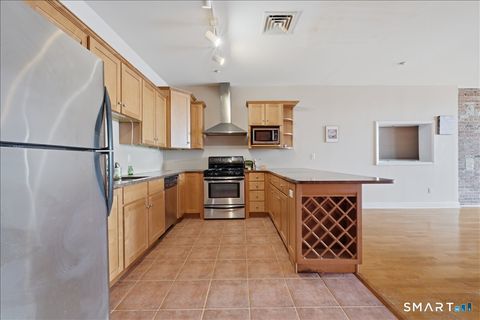 Tiny photo for 586 W Thames Street #403, Norwich, CT 06360 (MLS # 24167095)