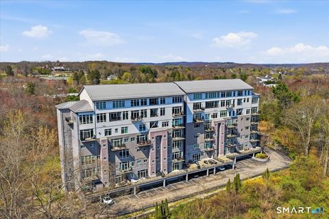 Tiny photo for 586 W Thames Street #403, Norwich, CT 06360 (MLS # 24167095)