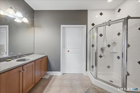 Tiny photo for 586 W Thames Street #403, Norwich, CT 06360 (MLS # 24167095)