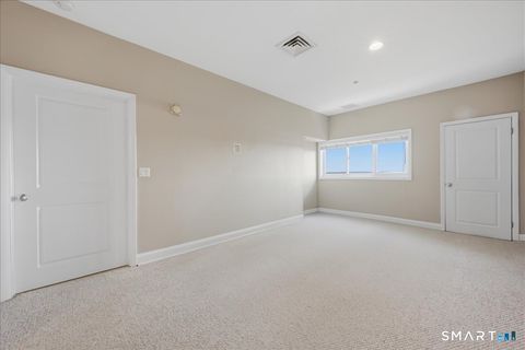 Tiny photo for 586 W Thames Street #403, Norwich, CT 06360 (MLS # 24167095)