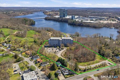 Tiny photo for 586 W Thames Street #403, Norwich, CT 06360 (MLS # 24167095)