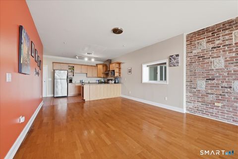 Tiny photo for 586 W Thames Street #403, Norwich, CT 06360 (MLS # 24167095)