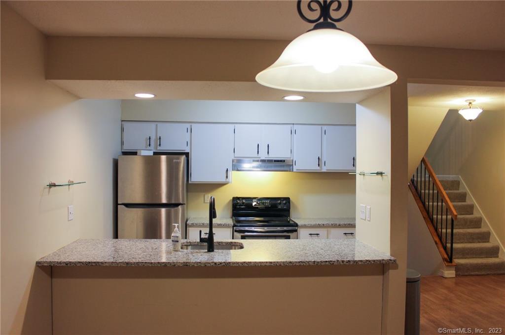 60 Old Town Road 171