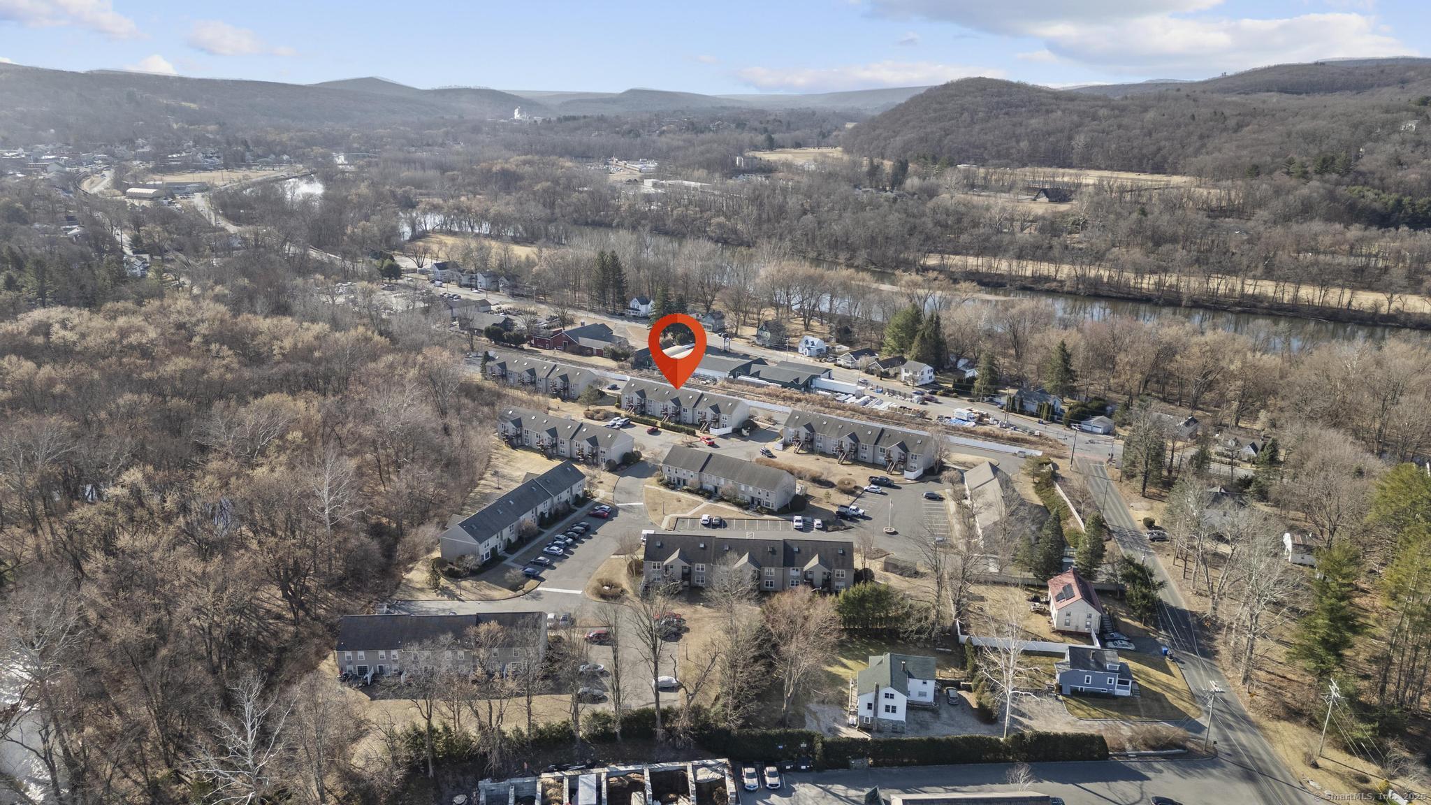 72 Glen Ridge Court #72, New Milford, Connecticut image 2