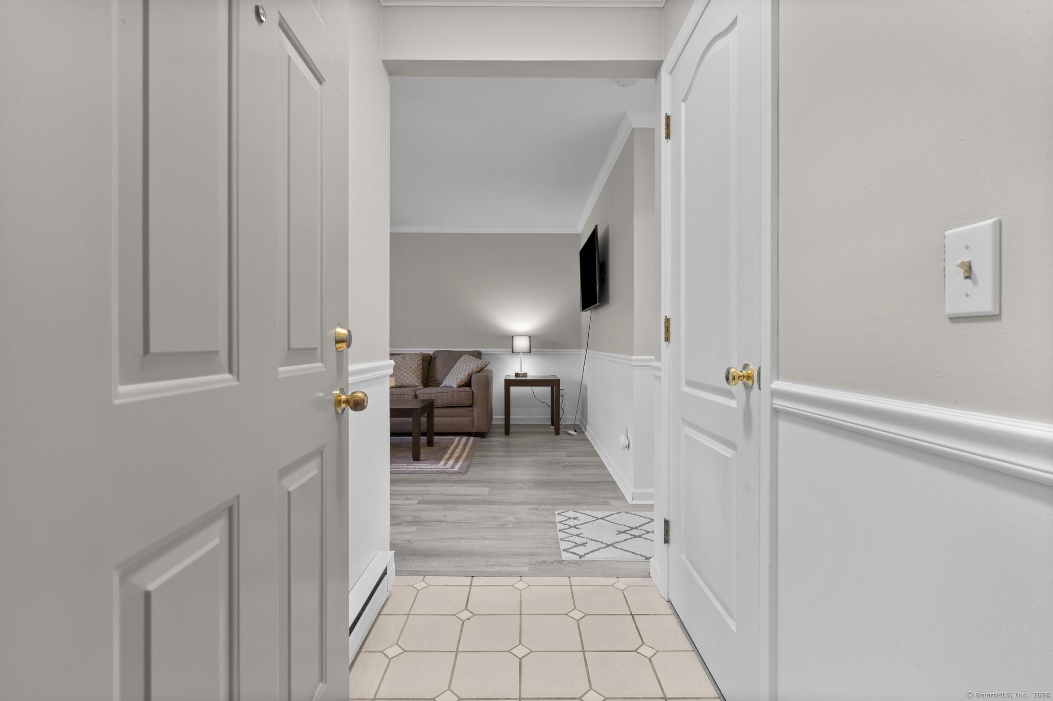72 Glen Ridge Court #72, New Milford, Connecticut image 4