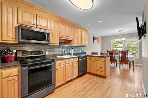 Tiny photo for 15 Reggie Way #A, East Windsor, CT 06016 (MLS # 24184349)