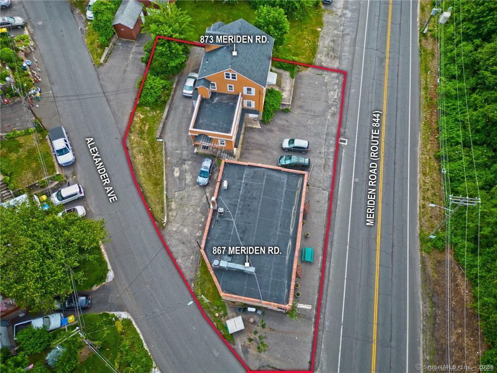 Property for Sale at Meriden Road, Waterbury, Connecticut - Bedrooms: 4 
Bathrooms: 4 
Rooms: 12  - $389,900