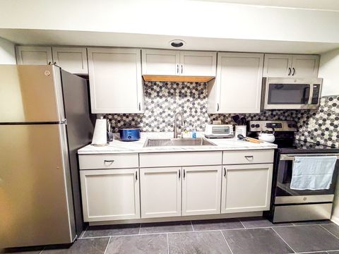 Tiny photo for 113 Horse Pond Road #APT B, Salem, CT 06420 (MLS # 24132372)
