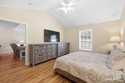 Tiny photo for 98 Haley Lane #98, Newtown, CT 06482 (MLS # 24167914)