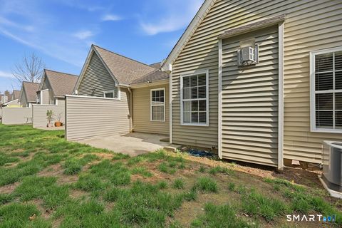 Tiny photo for 98 Haley Lane #98, Newtown, CT 06482 (MLS # 24167914)