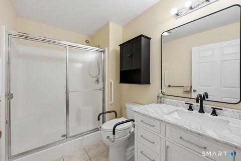 Tiny photo for 98 Haley Lane #98, Newtown, CT 06482 (MLS # 24167914)