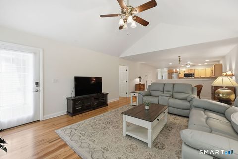 Tiny photo for 98 Haley Lane #98, Newtown, CT 06482 (MLS # 24167914)