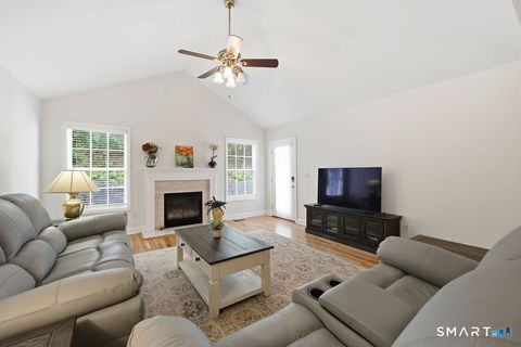 Tiny photo for 98 Haley Lane #98, Newtown, CT 06482 (MLS # 24167914)