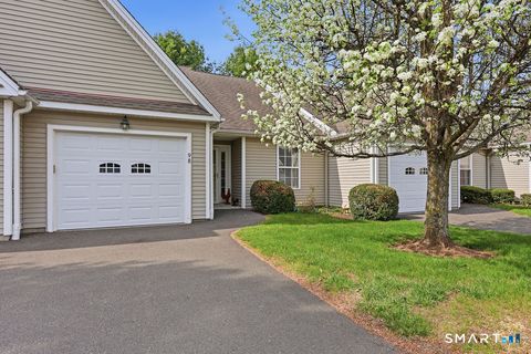 Tiny photo for 98 Haley Lane #98, Newtown, CT 06482 (MLS # 24167914)