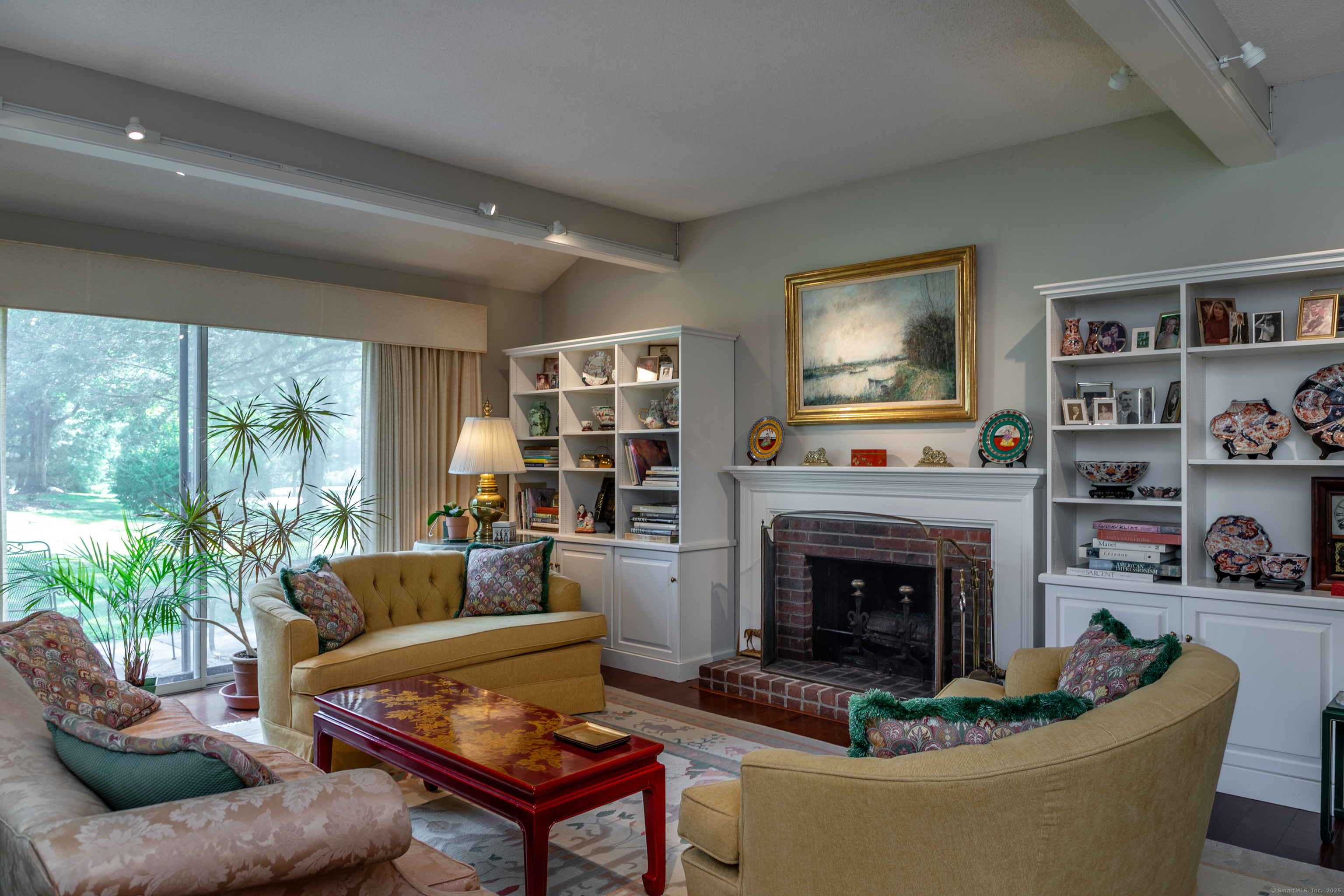 575 Heritage Village A