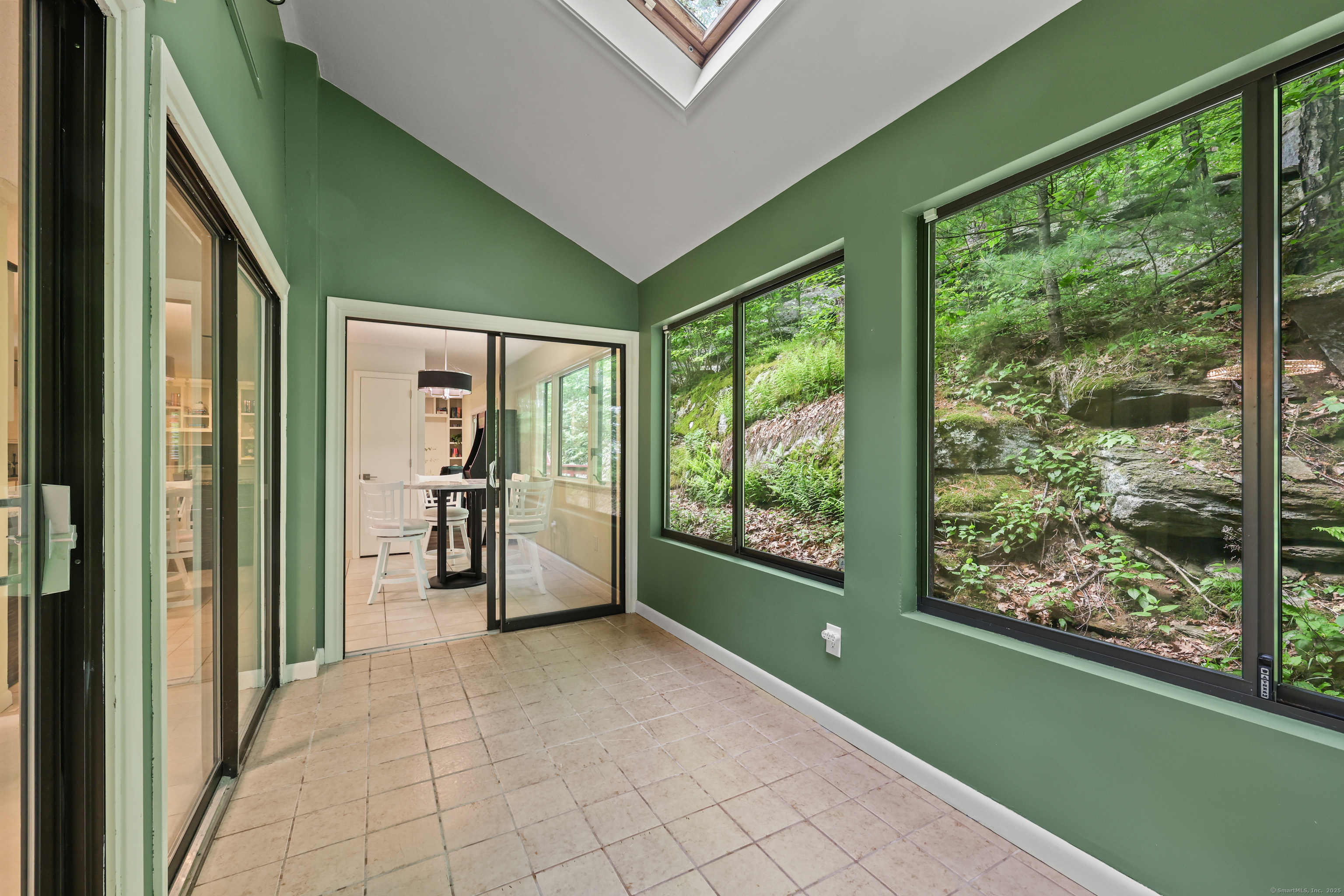 114 Mountain View Road, Glastonbury, Connecticut image 13