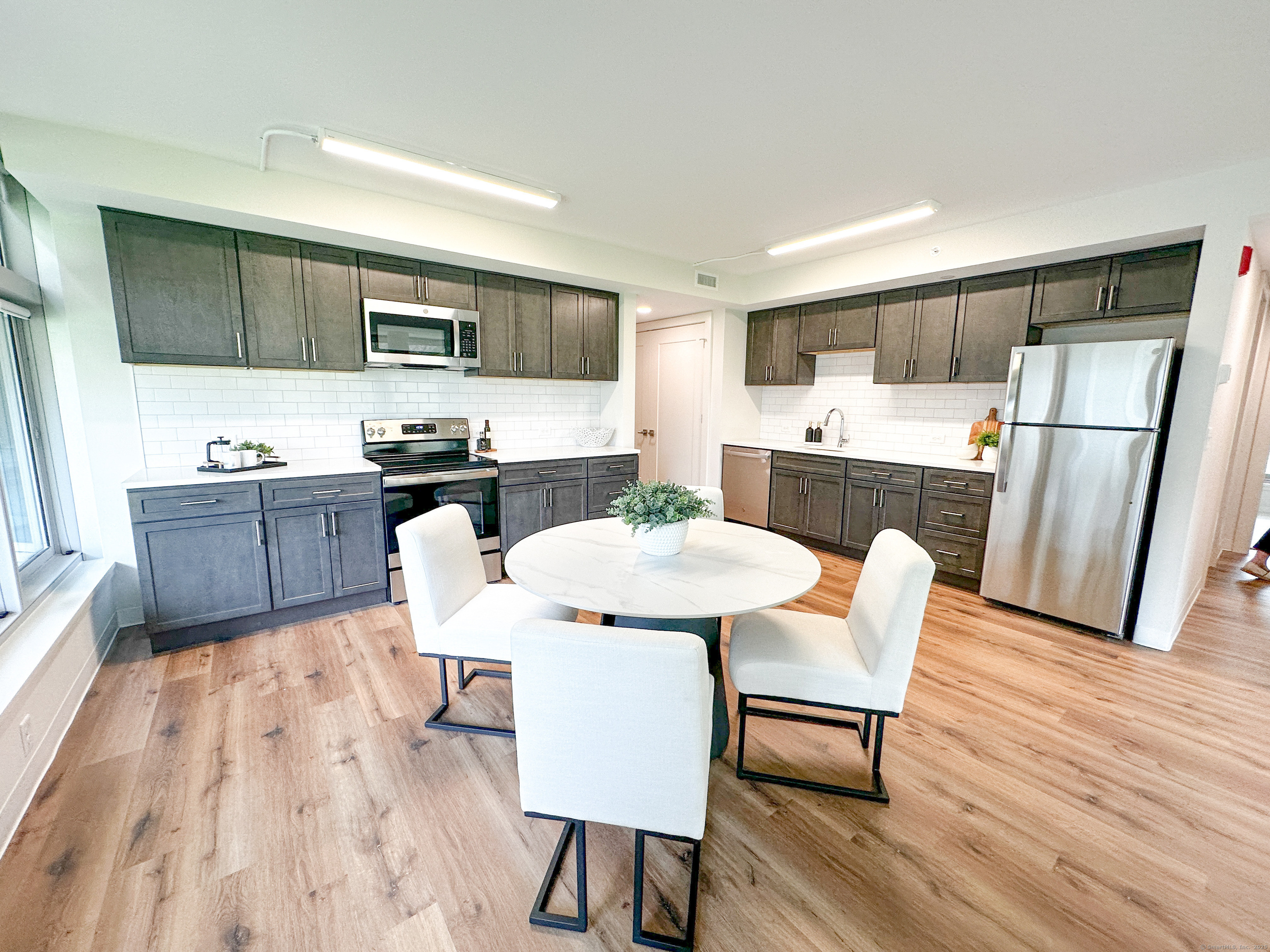 Rental Property at Reserve Road M2-15, Danbury, Connecticut - Bedrooms: 1 
Bathrooms: 1 
Rooms: 4  - $2,356 MO.