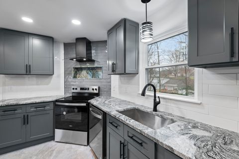 Tiny photo for 8 Eddy Court, Montville, CT 06370 (MLS # 24116583)