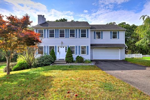 142 Applewood Lane Naugatuck CT 06770