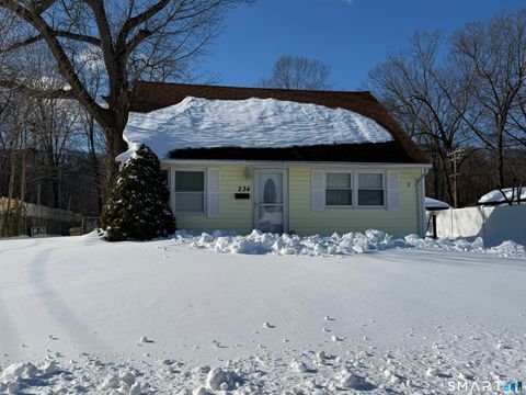 Photo of 234 Glen Hills Road, Meriden, CT 06451 (MLS # 24151983)