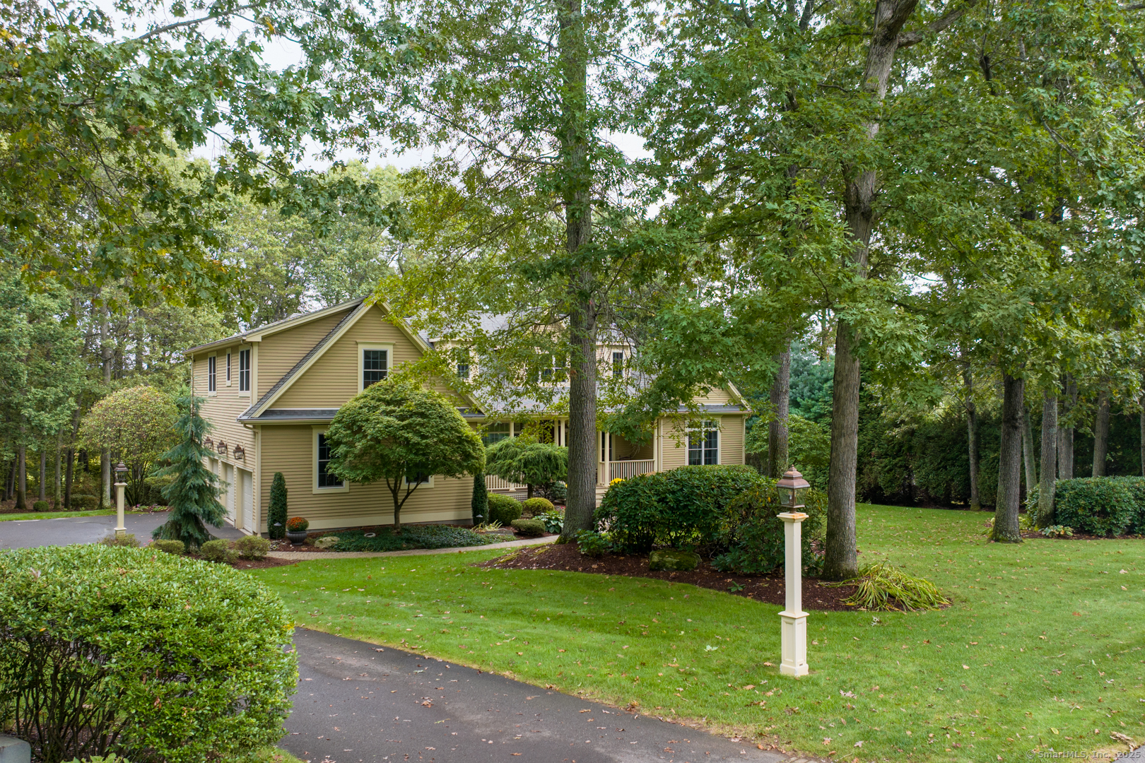 16 Ellridge Place