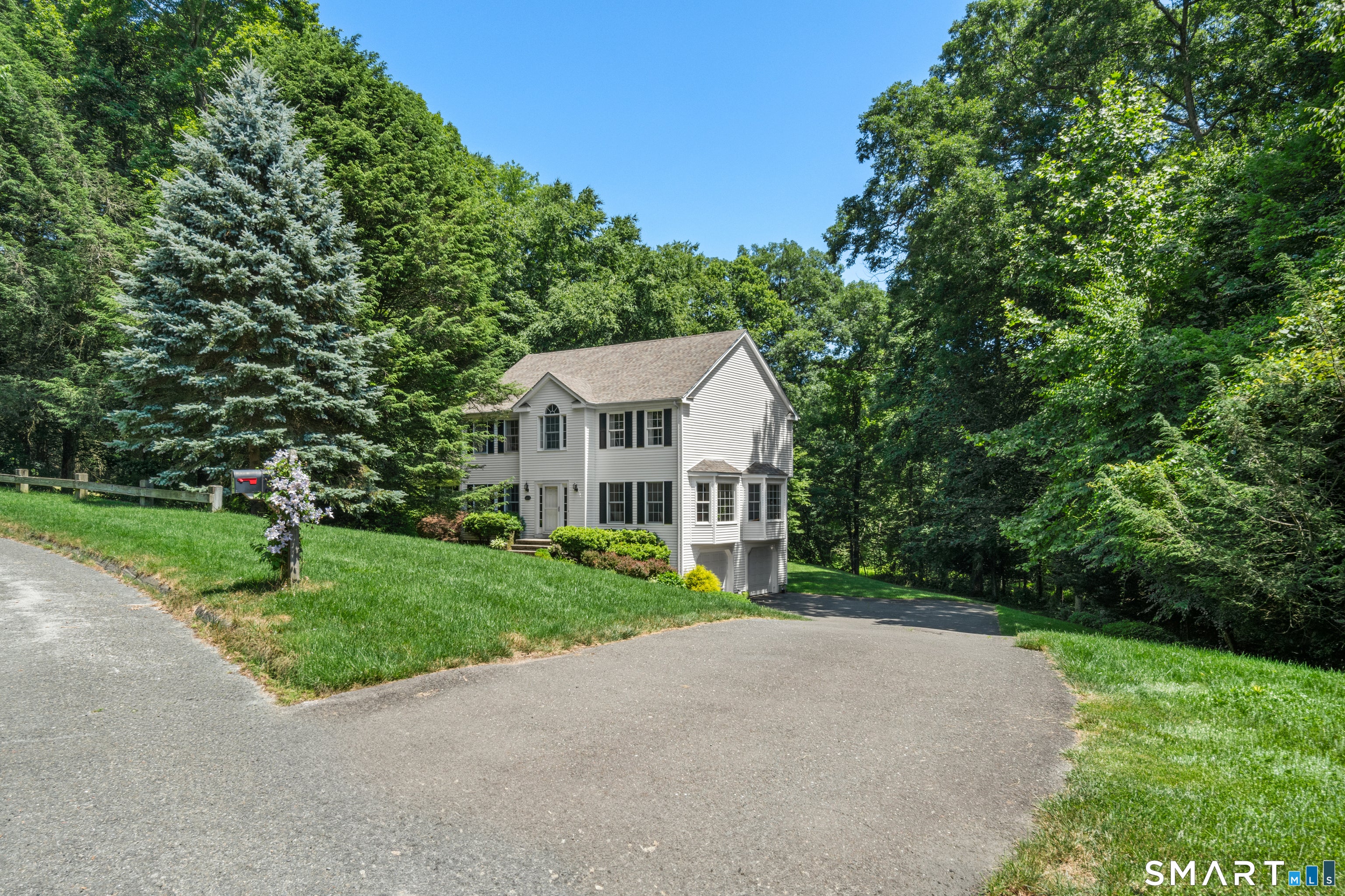 15 Rose Lane
