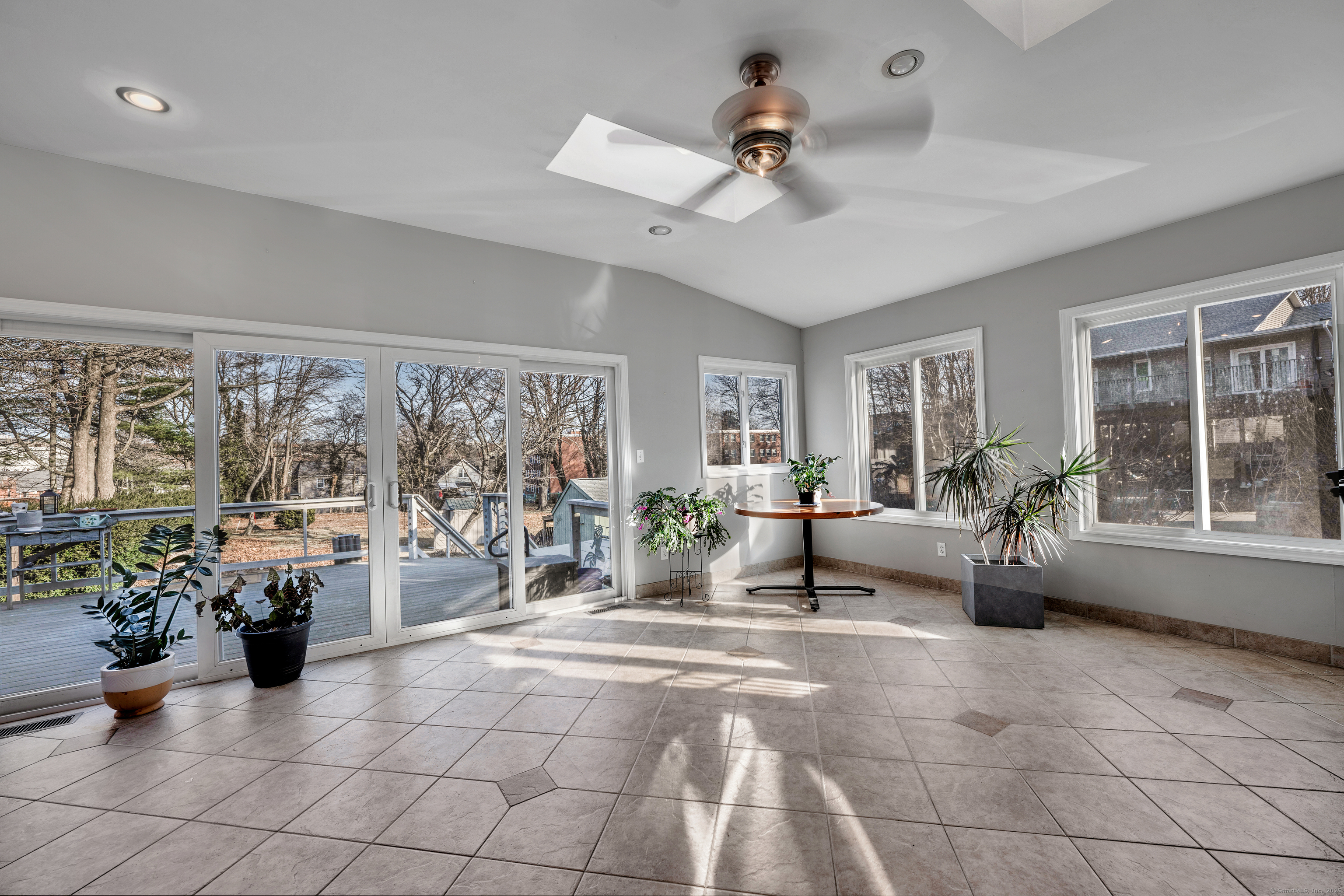 167 Church Street, West Haven, Connecticut image 14