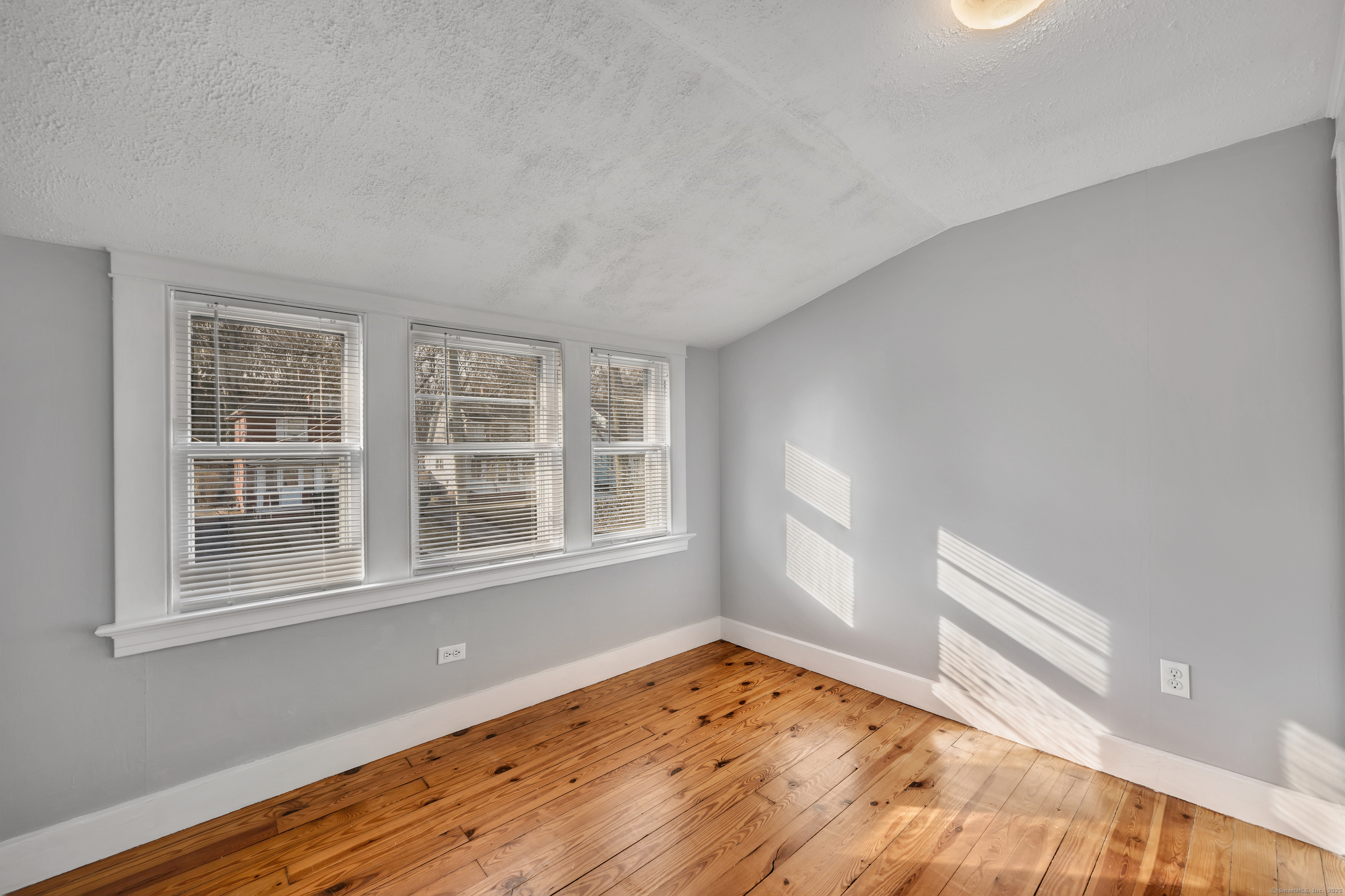 167 Church Street, West Haven, Connecticut image 22