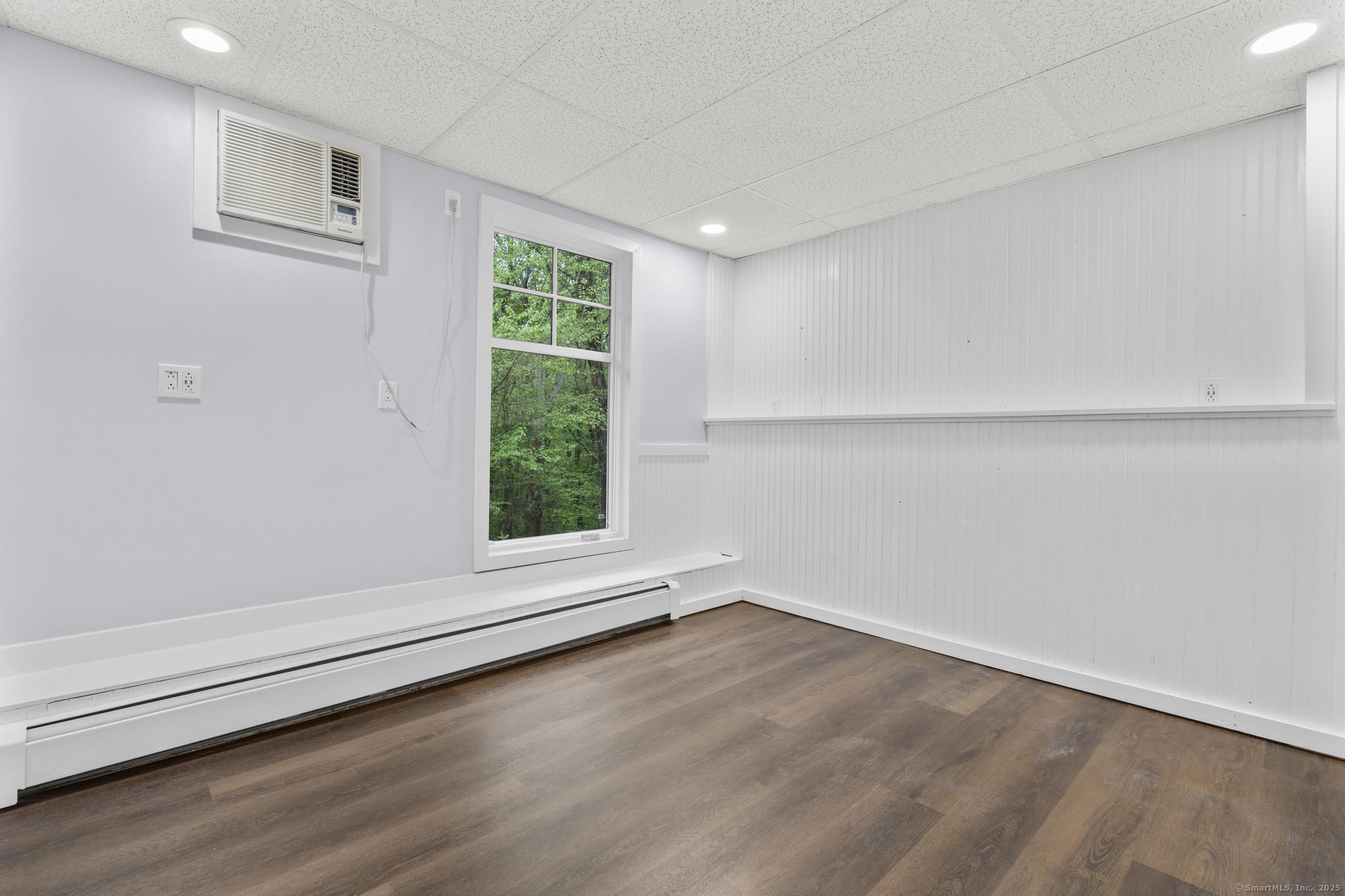 129 Benz Street, Ansonia, Connecticut image 21