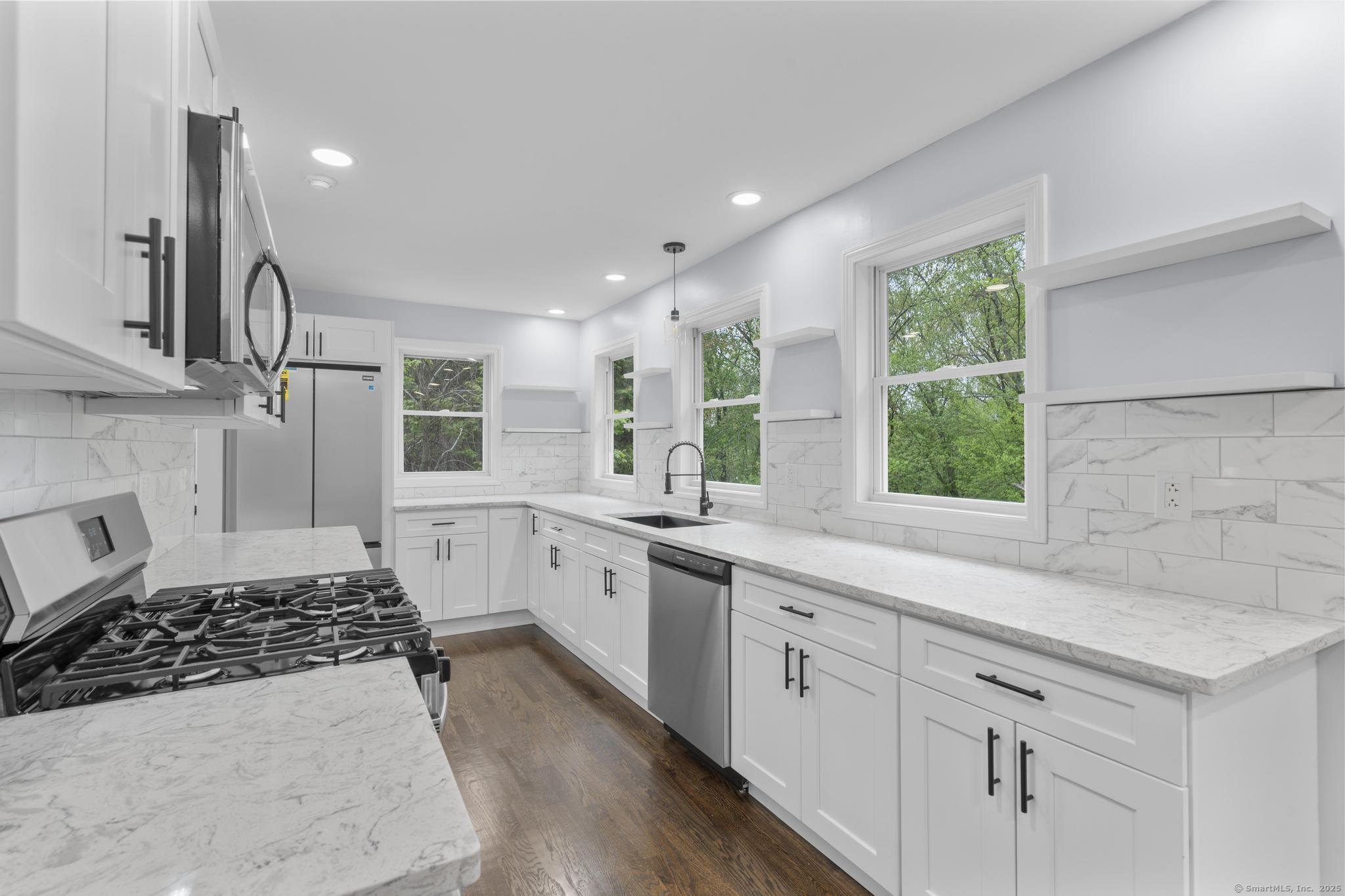 129 Benz Street, Ansonia, Connecticut image 8