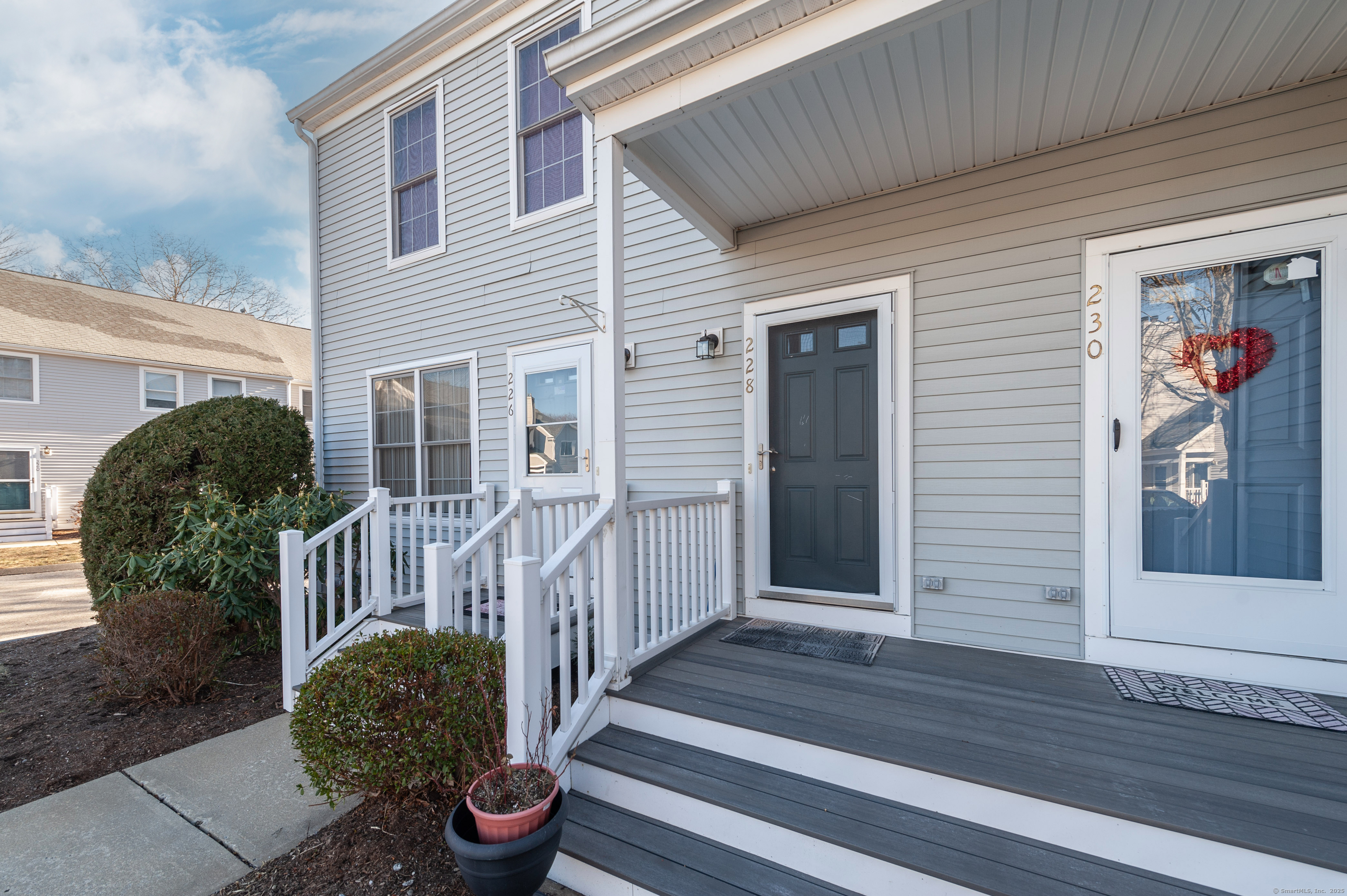 228 Laura Boulevard #228, Norwich, Connecticut image 3