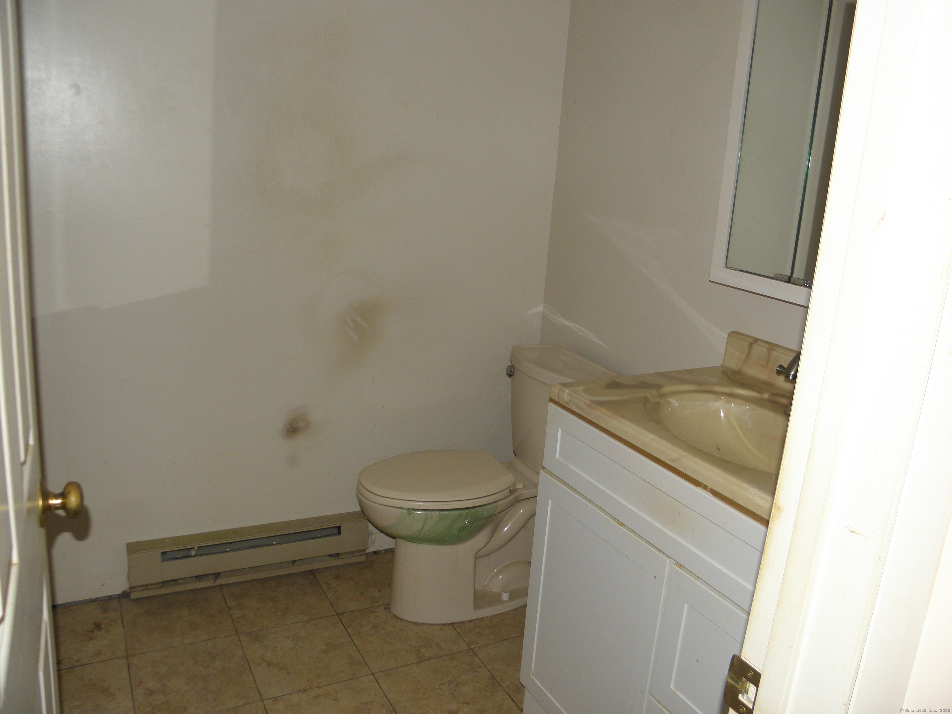 82 Longview Street #APT 42, Waterford, Connecticut image 11