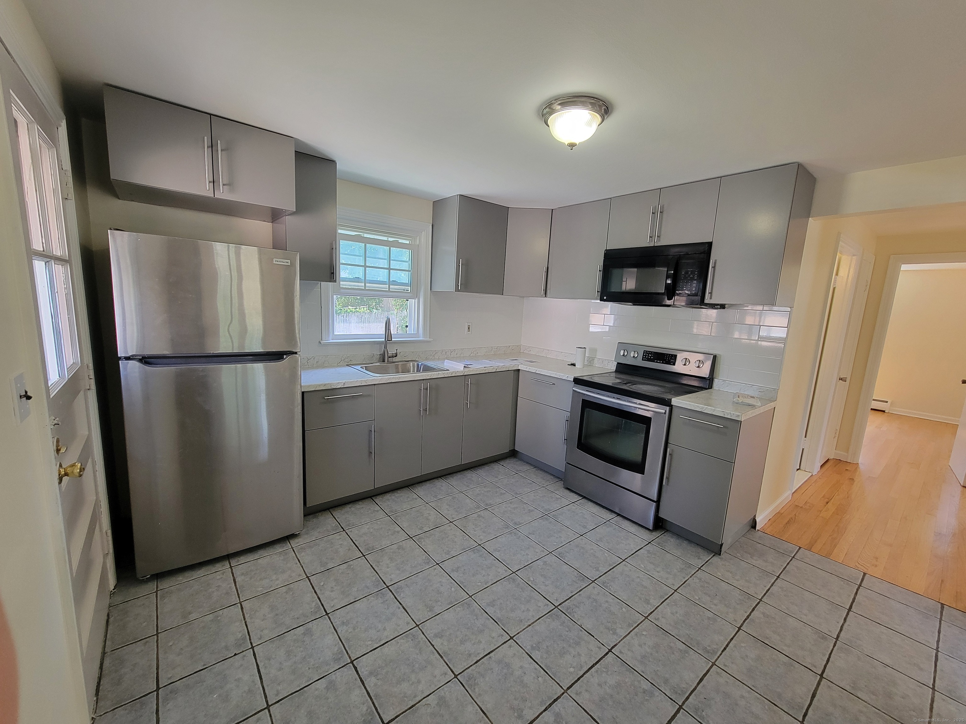 133 Charter Oak Avenue