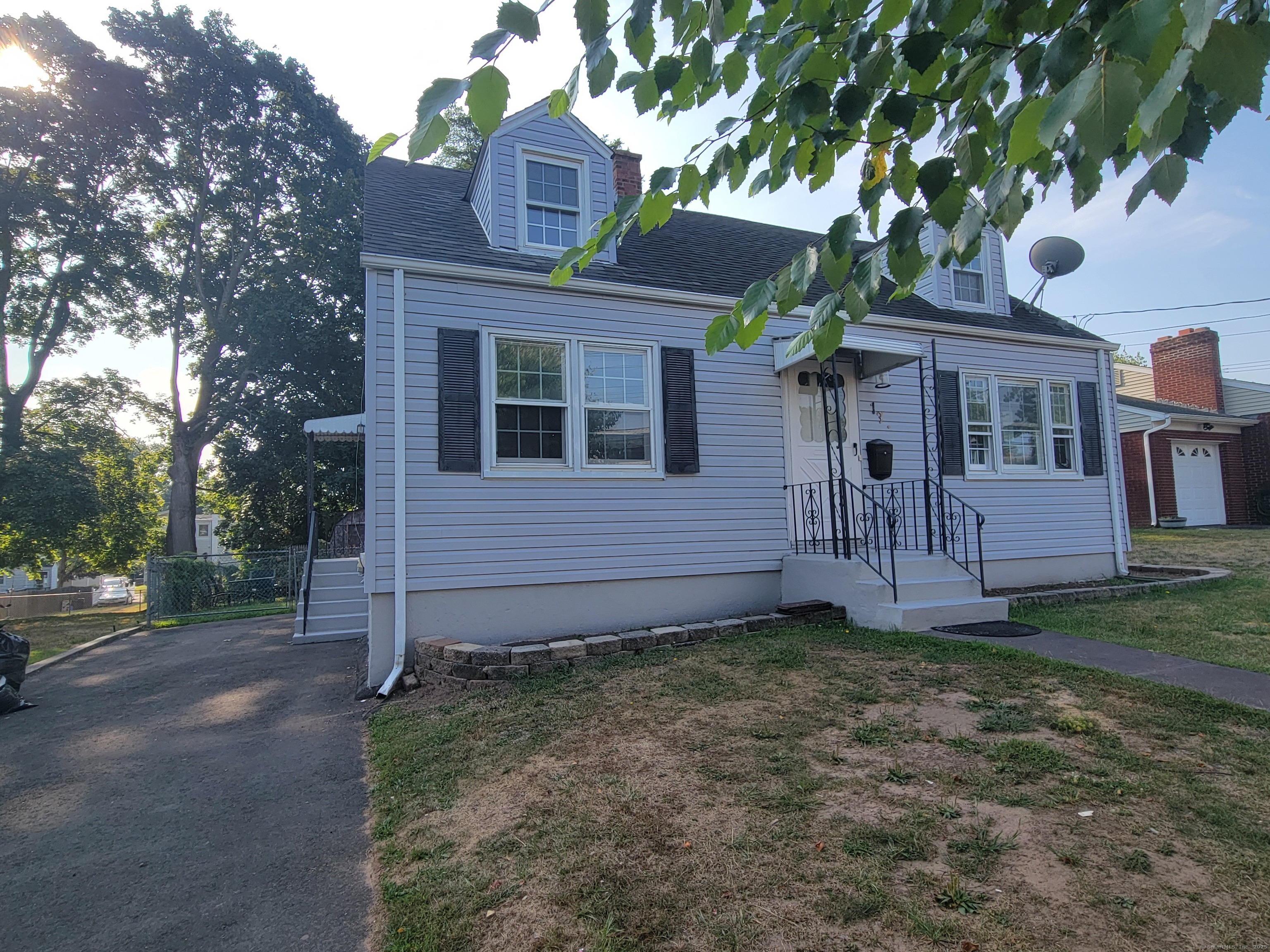133 Charter Oak Avenue