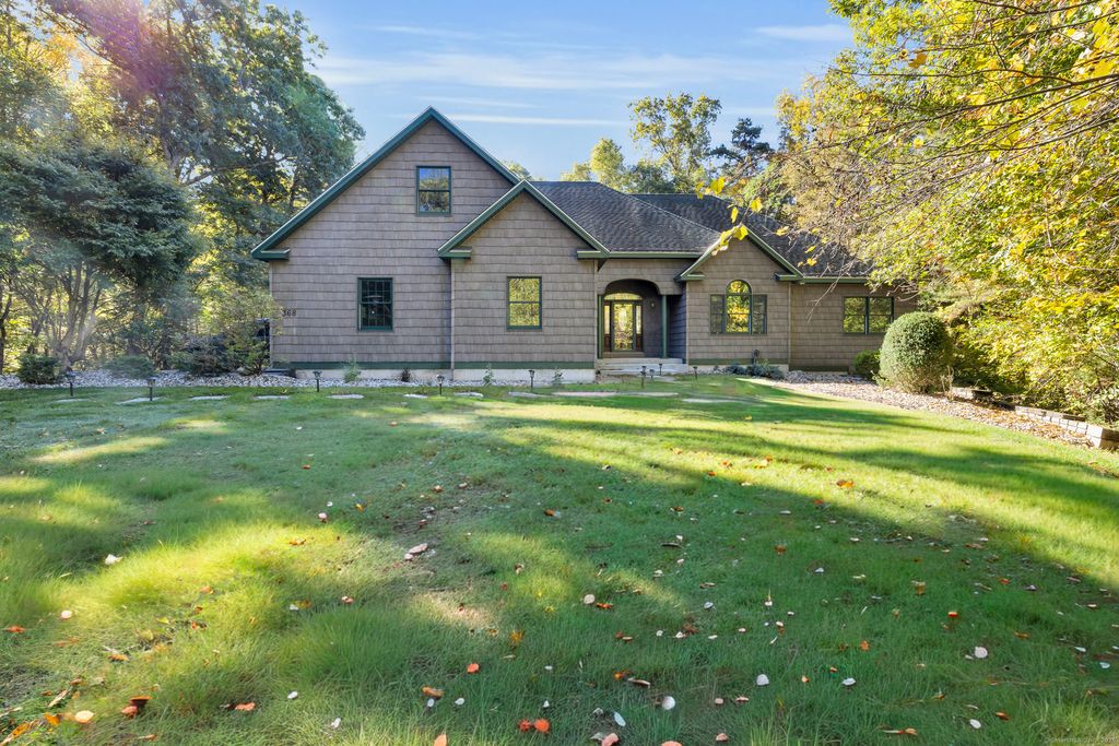 Photo of 368 Forest Lane, Glastonbury, CT 06033 (MLS # 24130422)