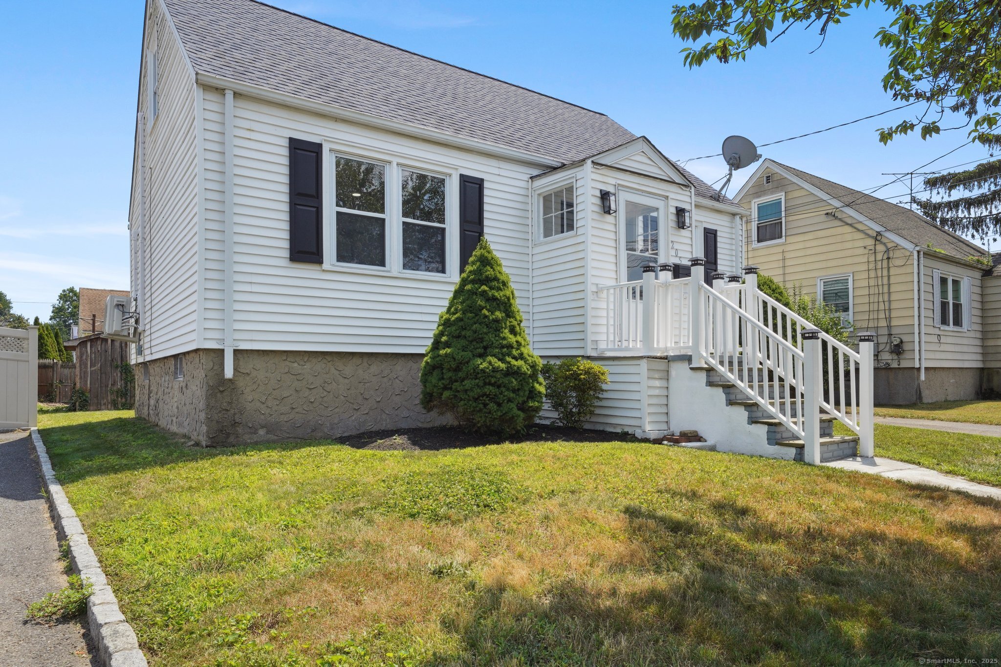 205 Boswell Street