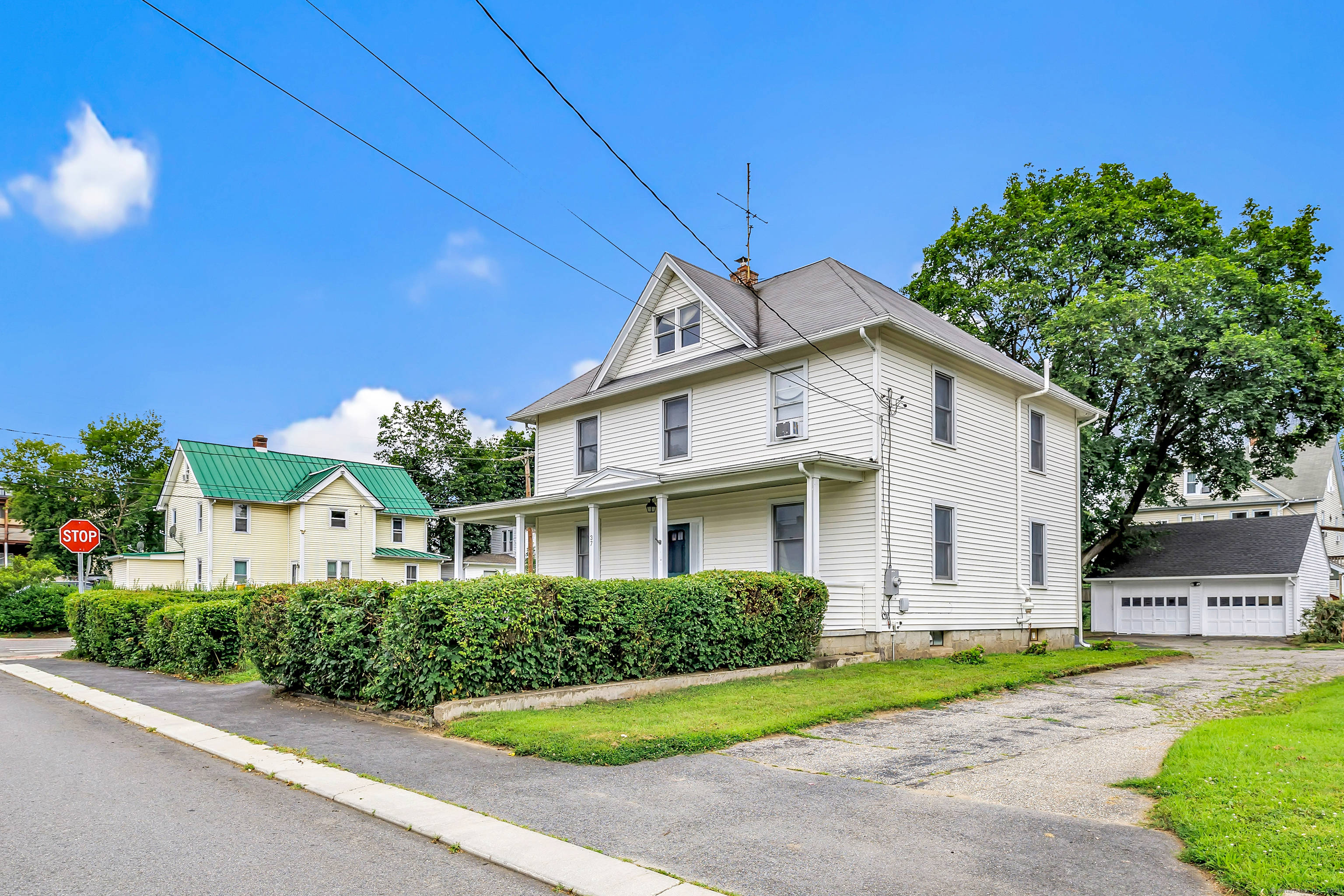 37 Linden Street