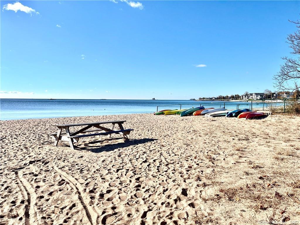 106 Limewood Avenue 1