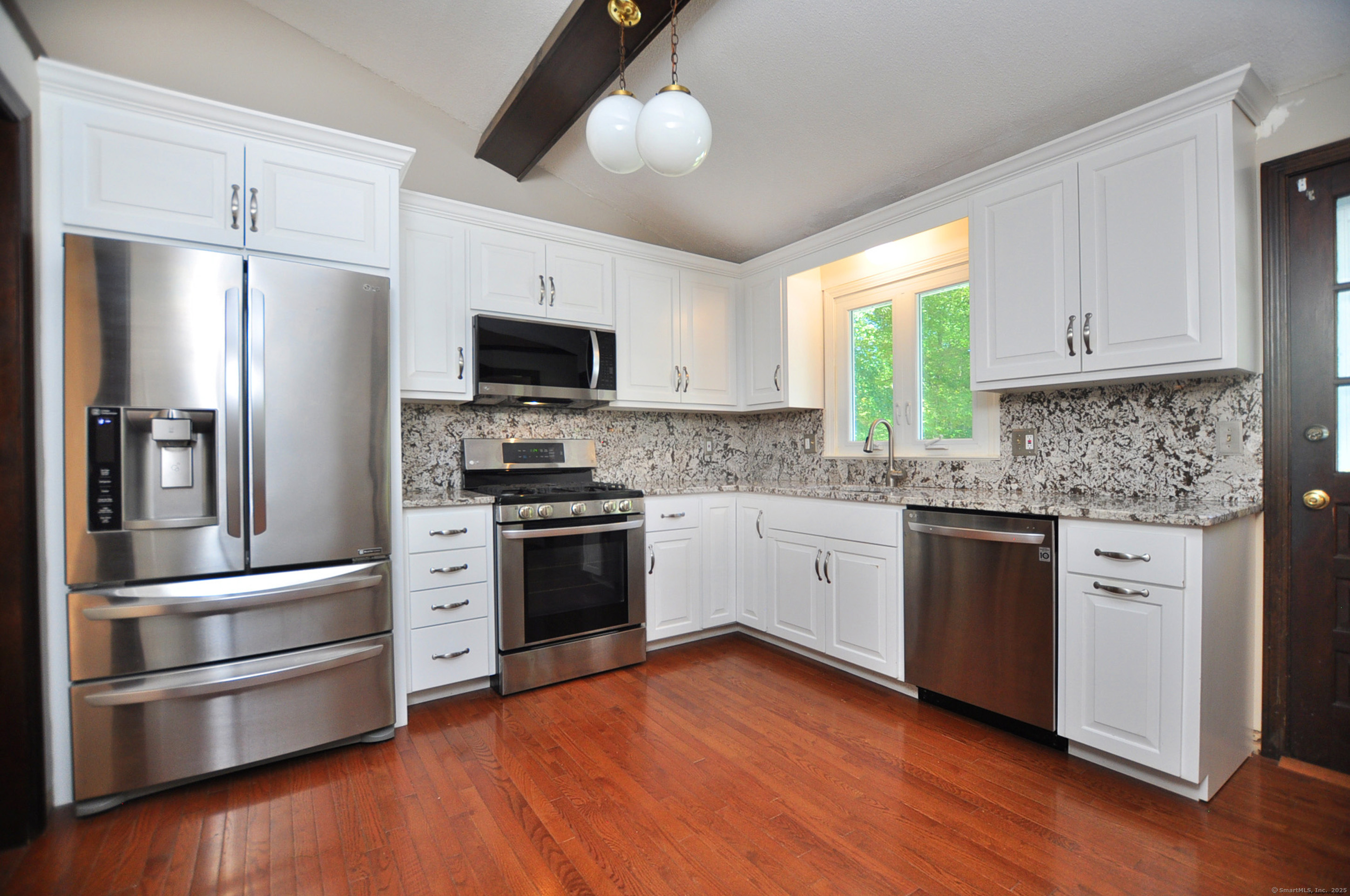 88 Lincoln Way