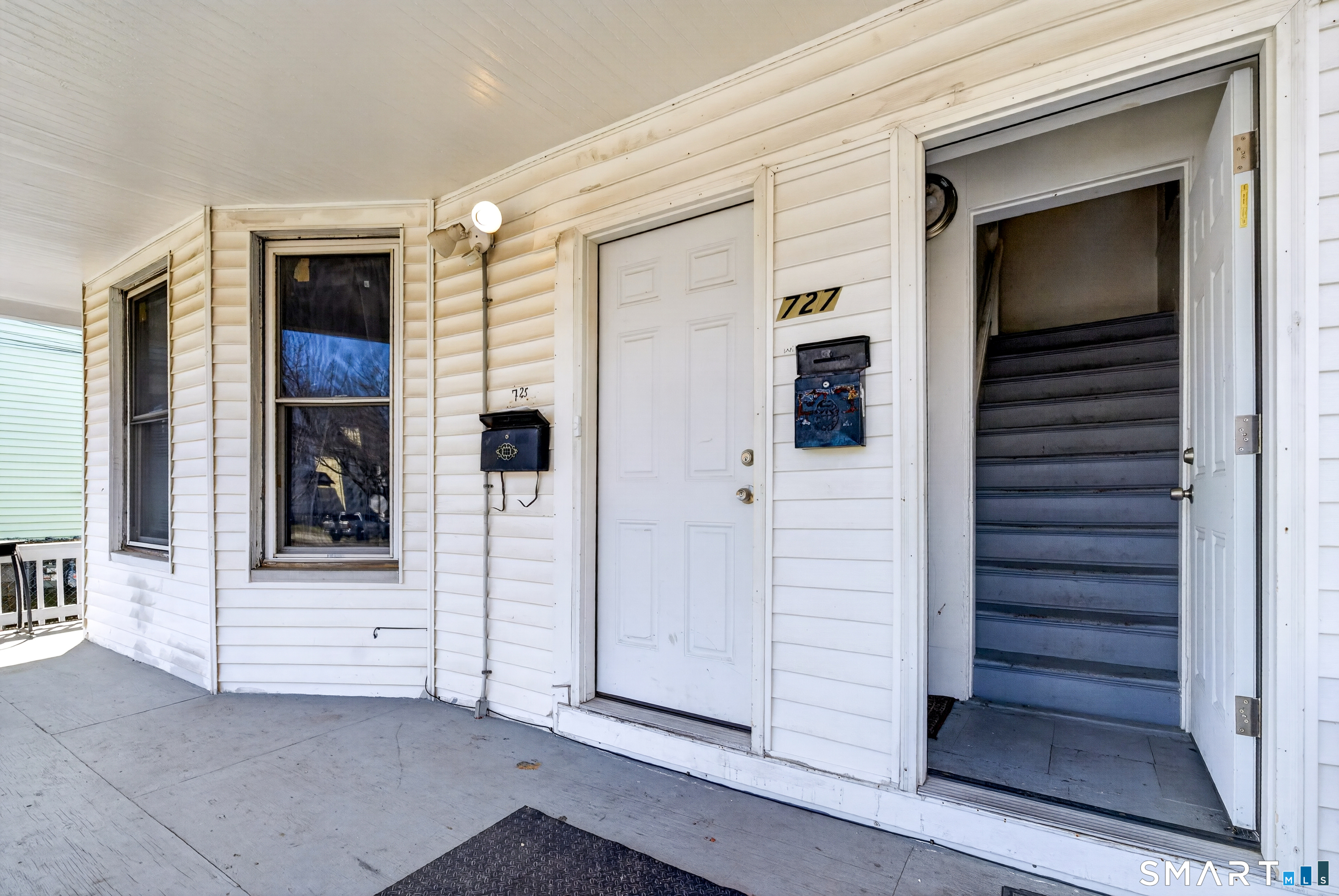 727 Iranistan Avenue