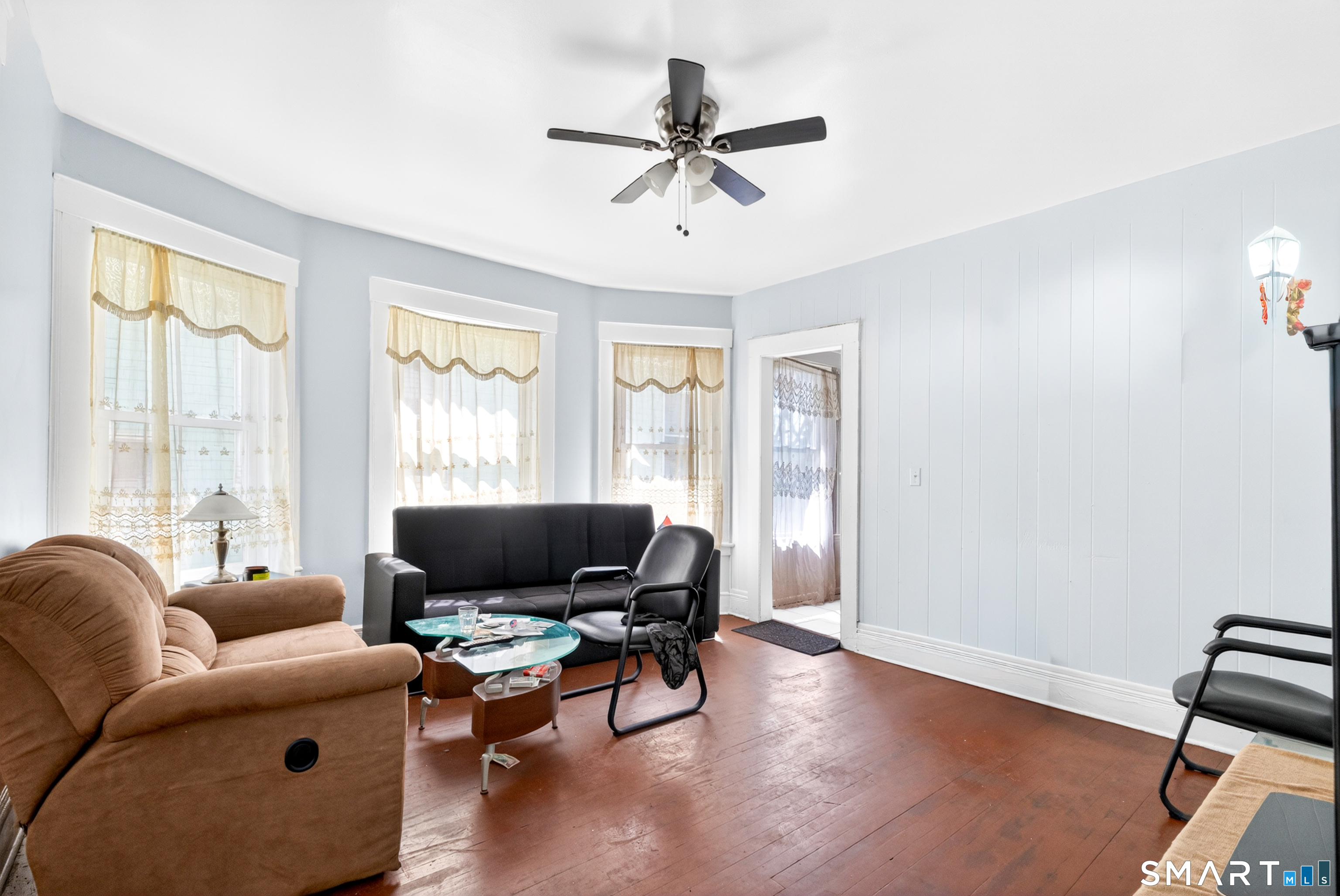 727 Iranistan Avenue