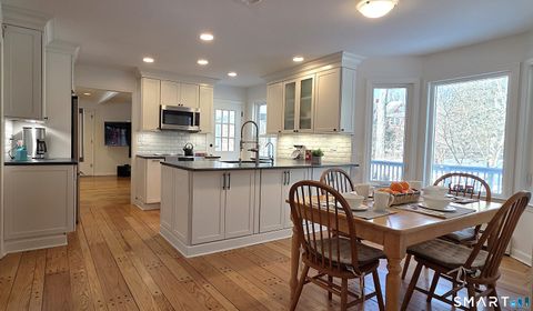 Tiny photo for 10 Heritage Lane, Stamford, CT 06903 (MLS # 24150843)