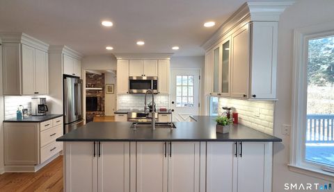 Tiny photo for 10 Heritage Lane, Stamford, CT 06903 (MLS # 24150843)