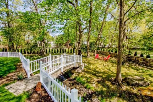 Greenwich, Connecticut 06878, United States, 4 Bedrooms Bedrooms, ,4 BathroomsBathrooms,Residential,Active,192112