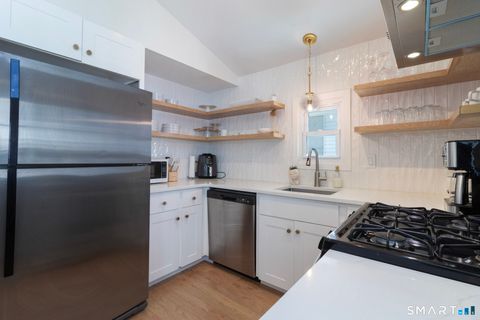 Tiny photo for 784 E Broadway, Milford, CT 06460 (MLS # 24163253)