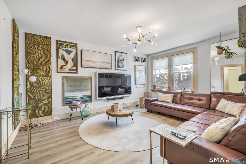 Photo of 86 Grove Street #B6, Stamford, CT 06901 (MLS # 24148600)