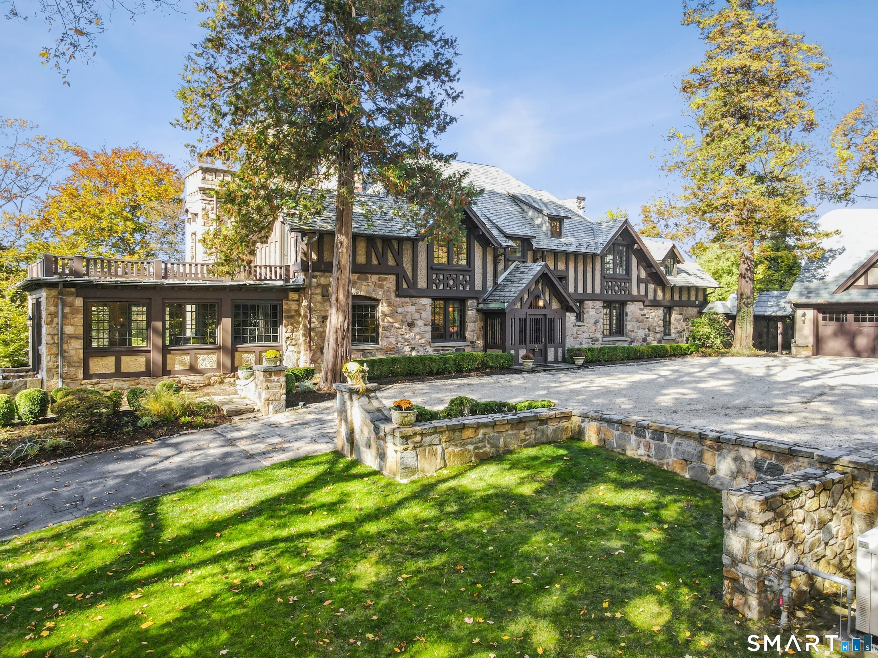 47 Carriglea Drive