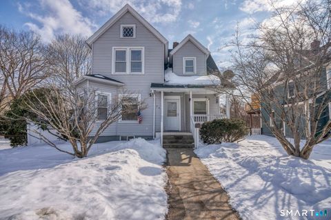 26 Kinney Avenue Norwich CT 06360