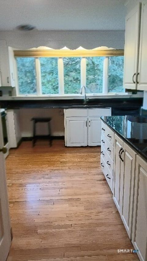 Tiny photo for 414 Canterbury Road, Brooklyn, CT 06234 (MLS # 24146983)