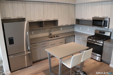 Tiny photo for 880 Pacific Street #1552, Stamford, CT 06902 (MLS # 24184396)